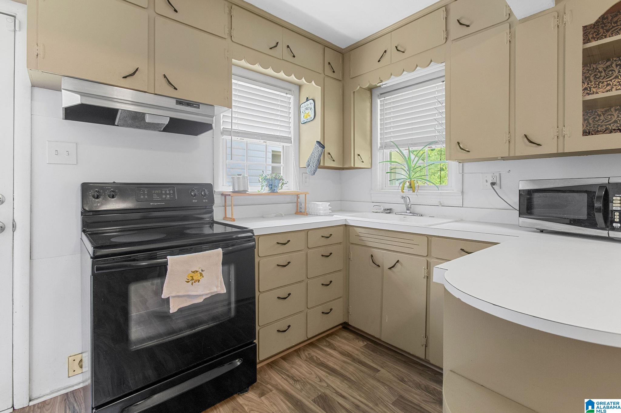 2106 Adams Street Property Photo 14