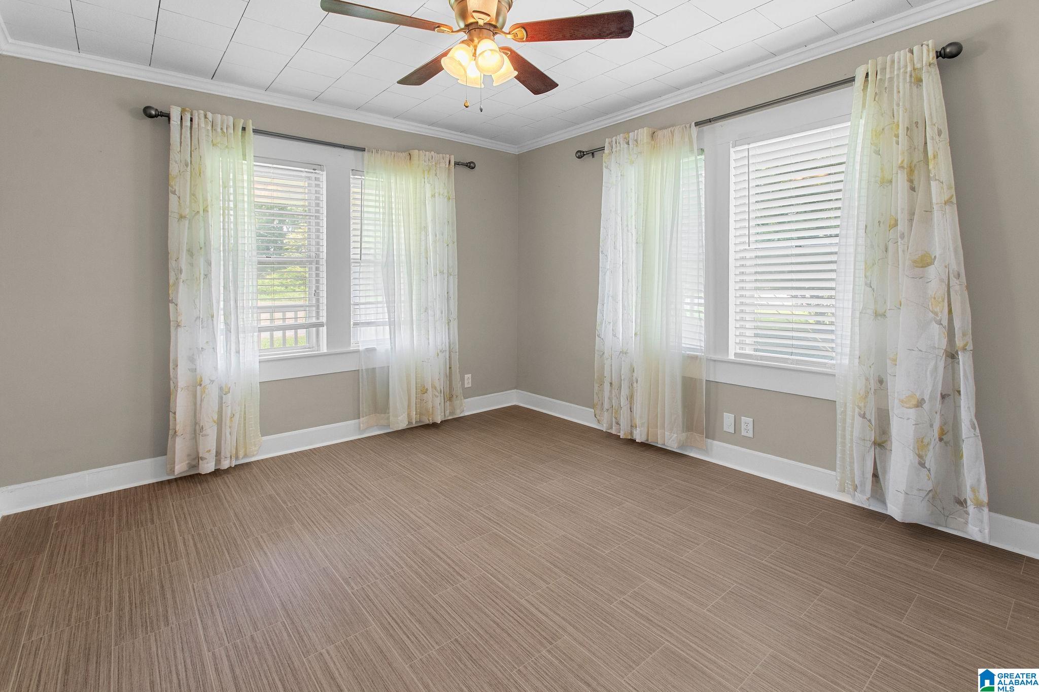 2106 Adams Street Property Photo 15