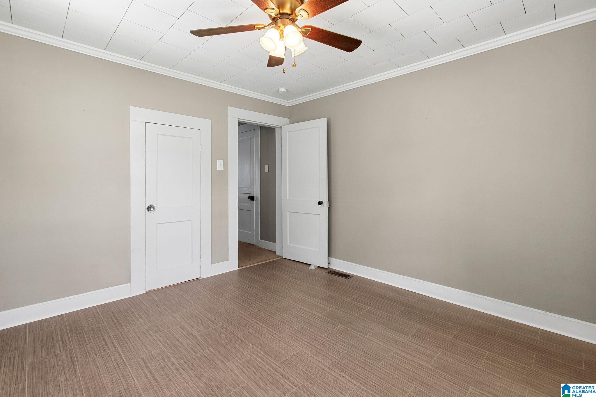 2106 Adams Street Property Photo 16