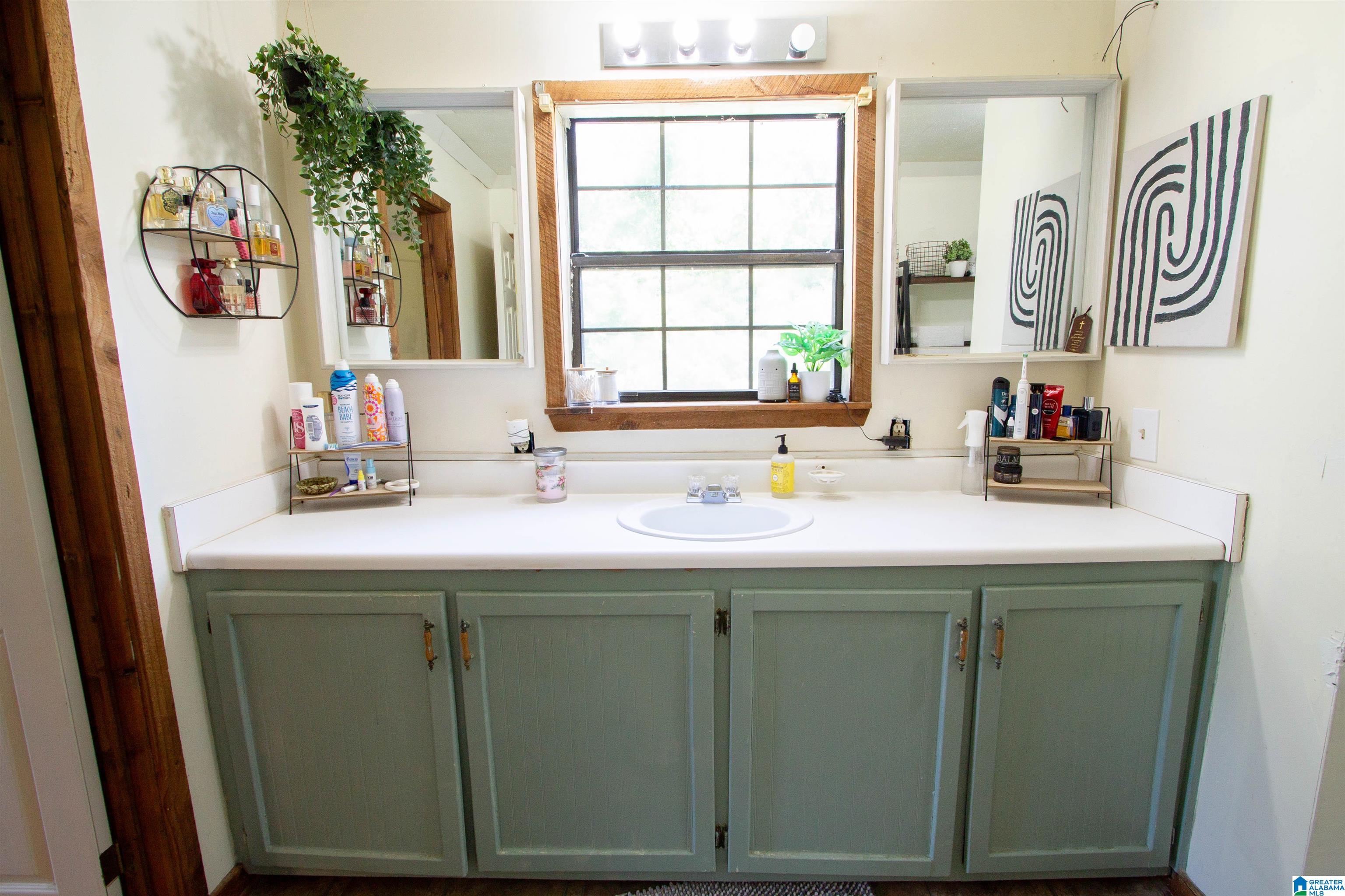 34 Raley Street Property Photo 20