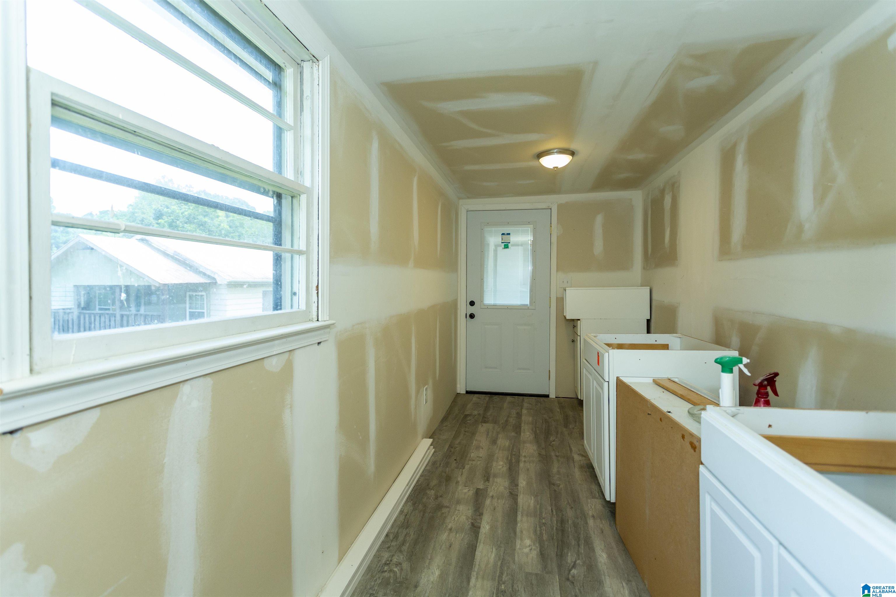 1533 1st Street Se Property Photo 17