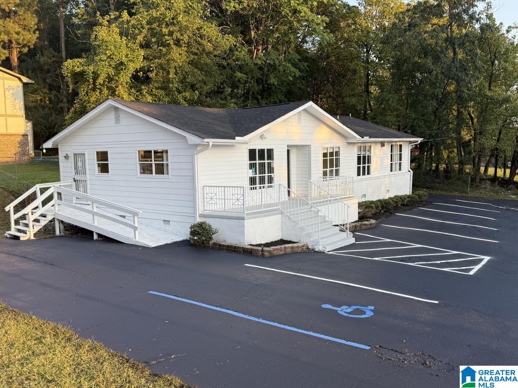 2510 Pulaski Pike Nw Property Photo 1