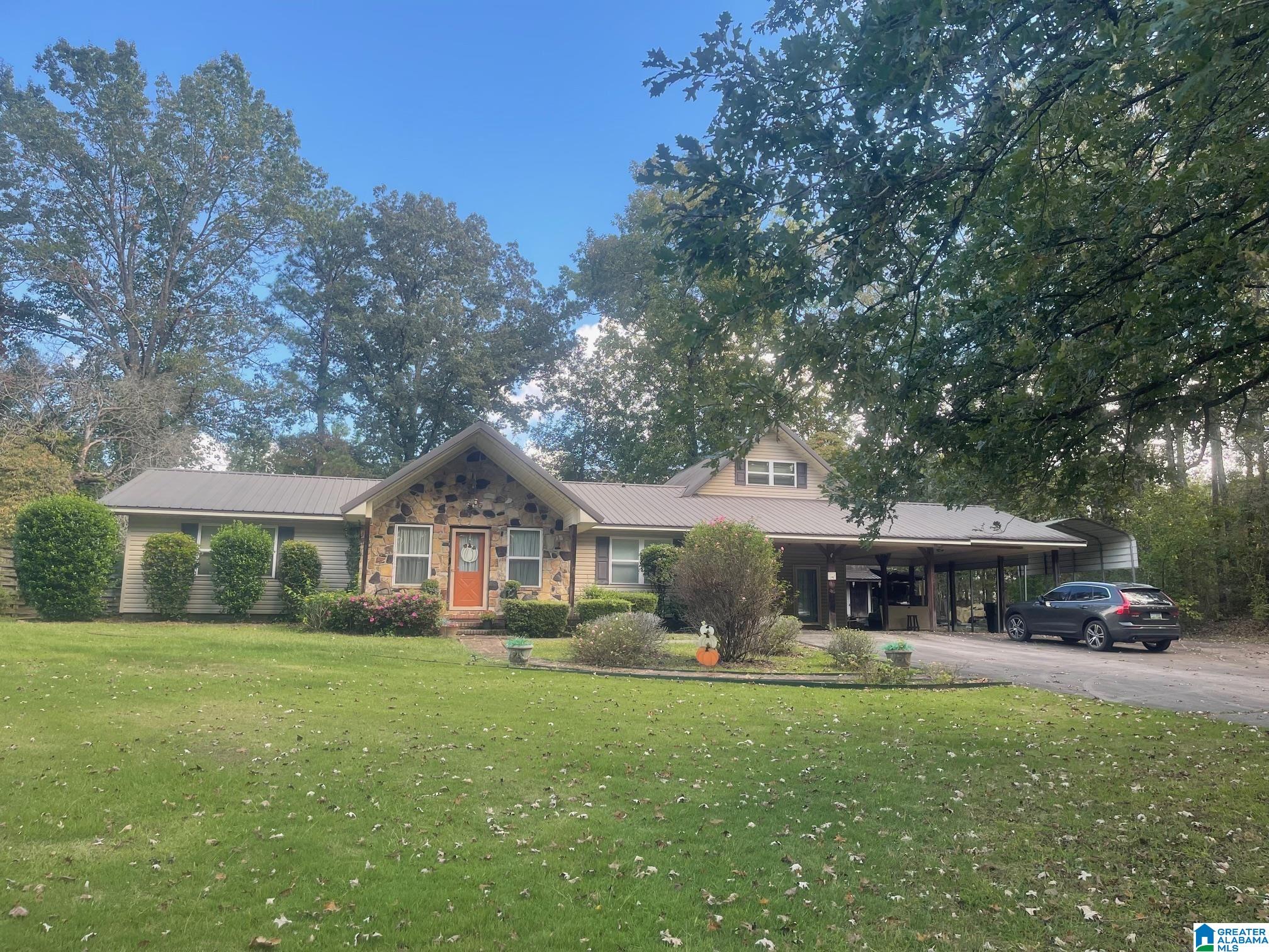 2505 Springview Drive Property Photo 1