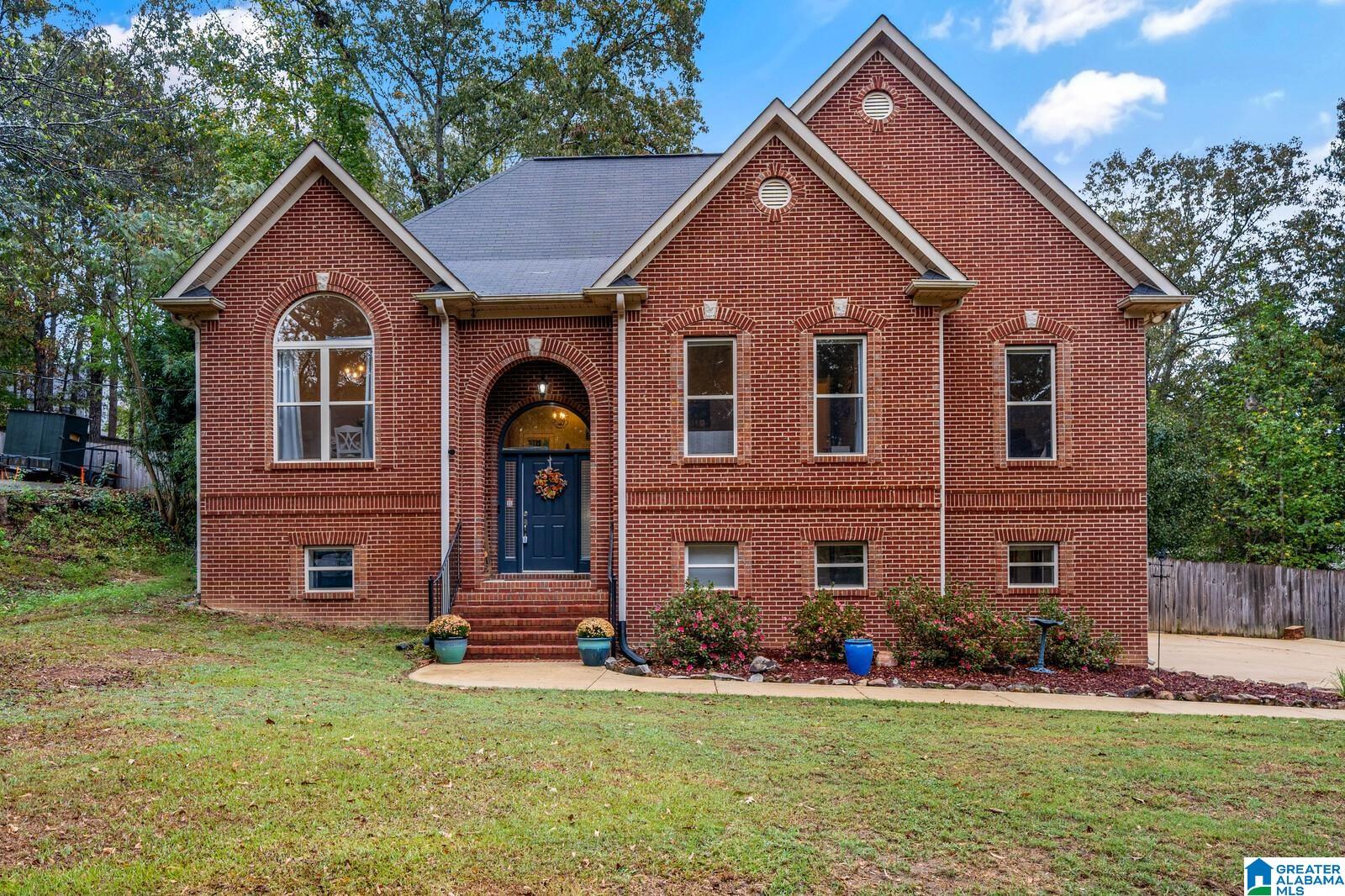 13443 Gloria Drive Property Photo 1