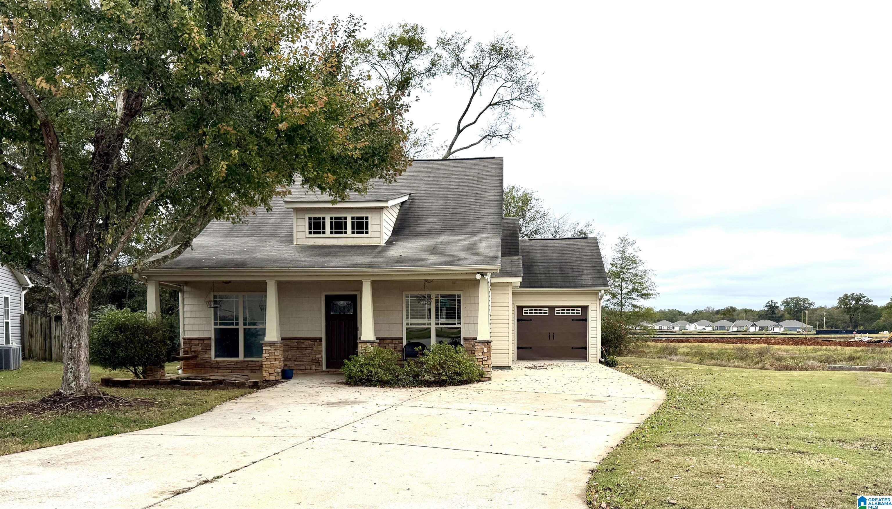 140 Whitestone Trail Property Photo 1