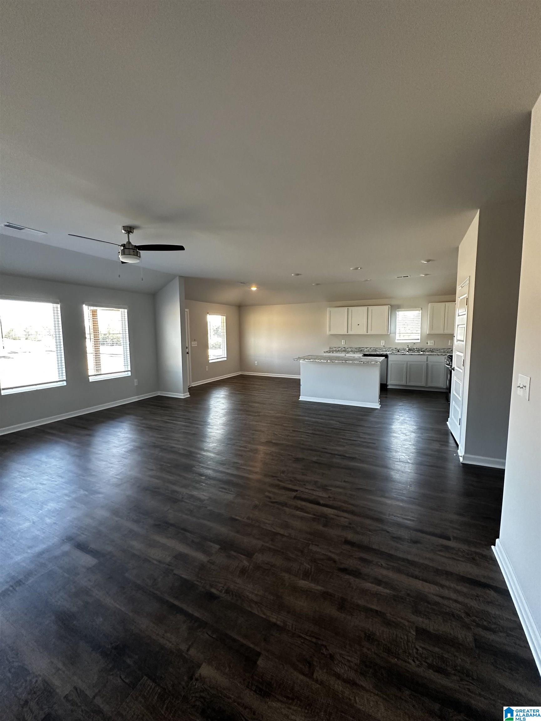 621 Klynes Drive Property Photo 1