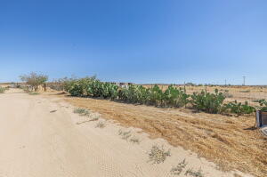 15035 Ave G # Vic Property Photo 2