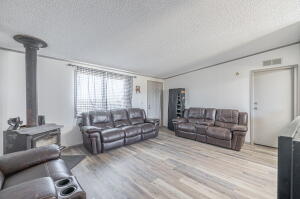 15035 Ave G # Vic Property Photo 5
