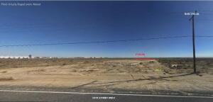 48 Street West & Avenue G5 Property Photo 1