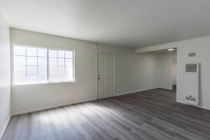 38971 Foxholm Drive Property Photo 6