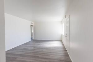 38971 Foxholm Drive Property Photo 8