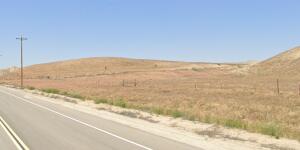 Round Mountain Road Property Photo