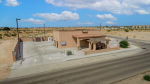 10624 Loop Boulevard Property Photo 5