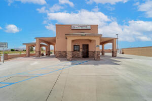10624 Loop Boulevard Property Photo 9
