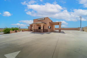 10624 Loop Boulevard Property Photo 10
