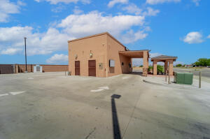 10624 Loop Boulevard Property Photo 12