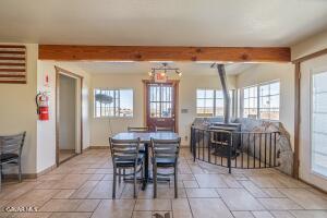 12822 Pearblossom Highway Property Photo 10