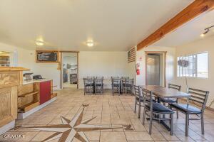 12822 Pearblossom Highway Property Photo 11