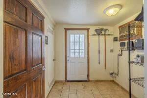 12822 Pearblossom Highway Property Photo 19