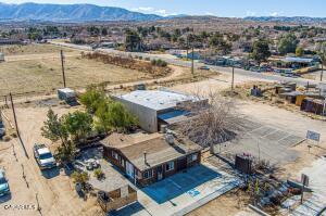 12822 Pearblossom Highway Property Photo 23