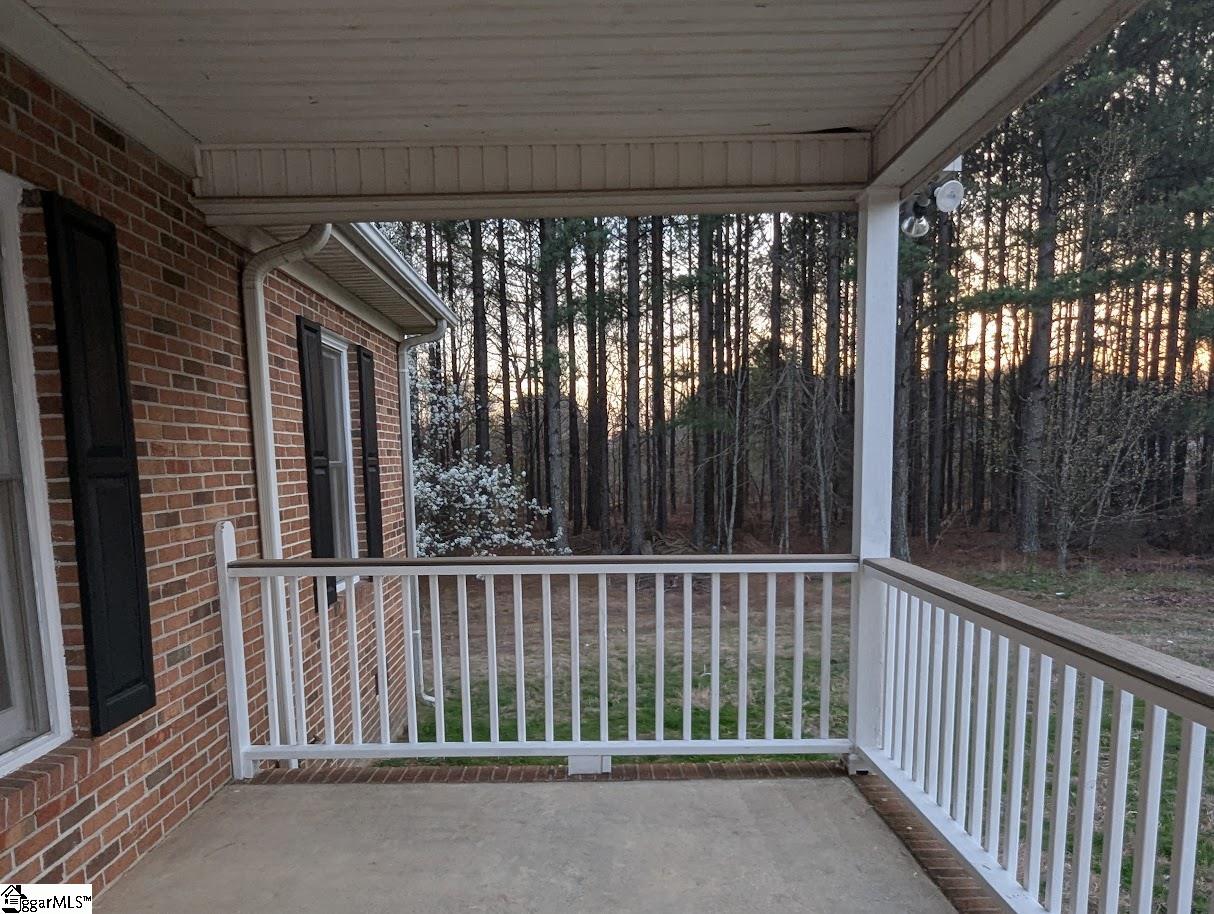 1244 E Butler Road Property Photo 6