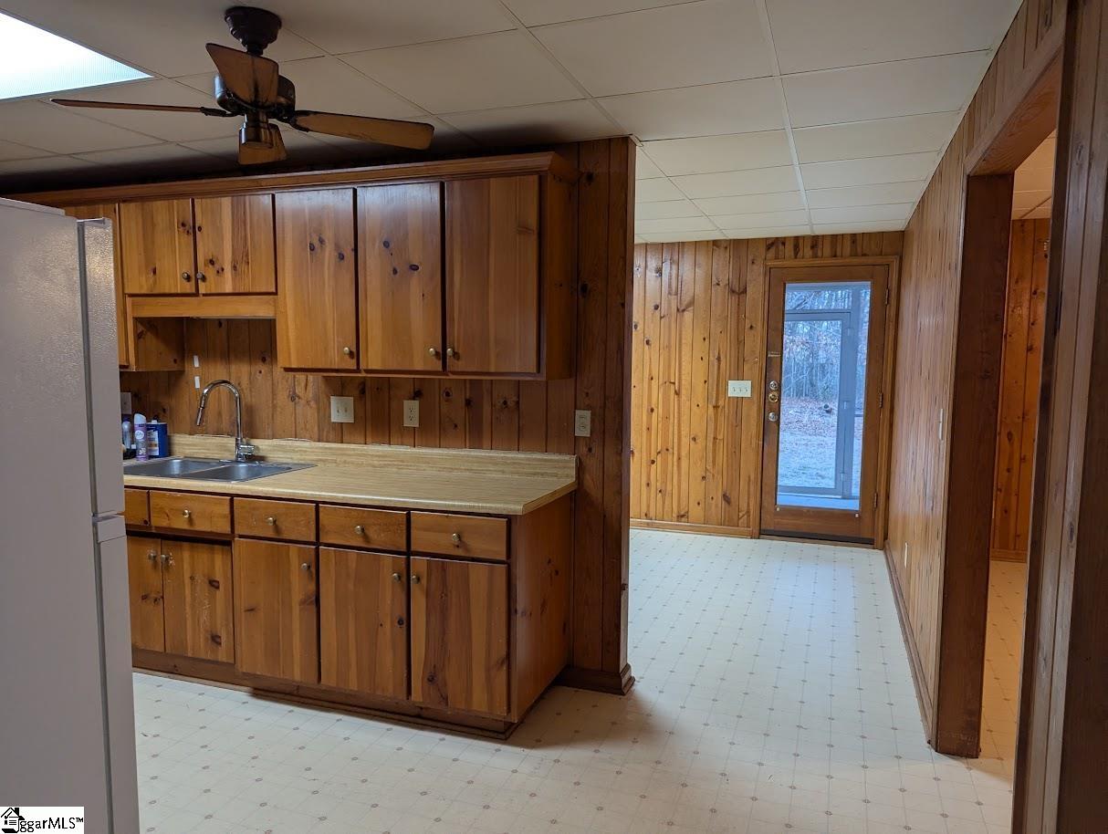 1244 E Butler Road Property Photo 10