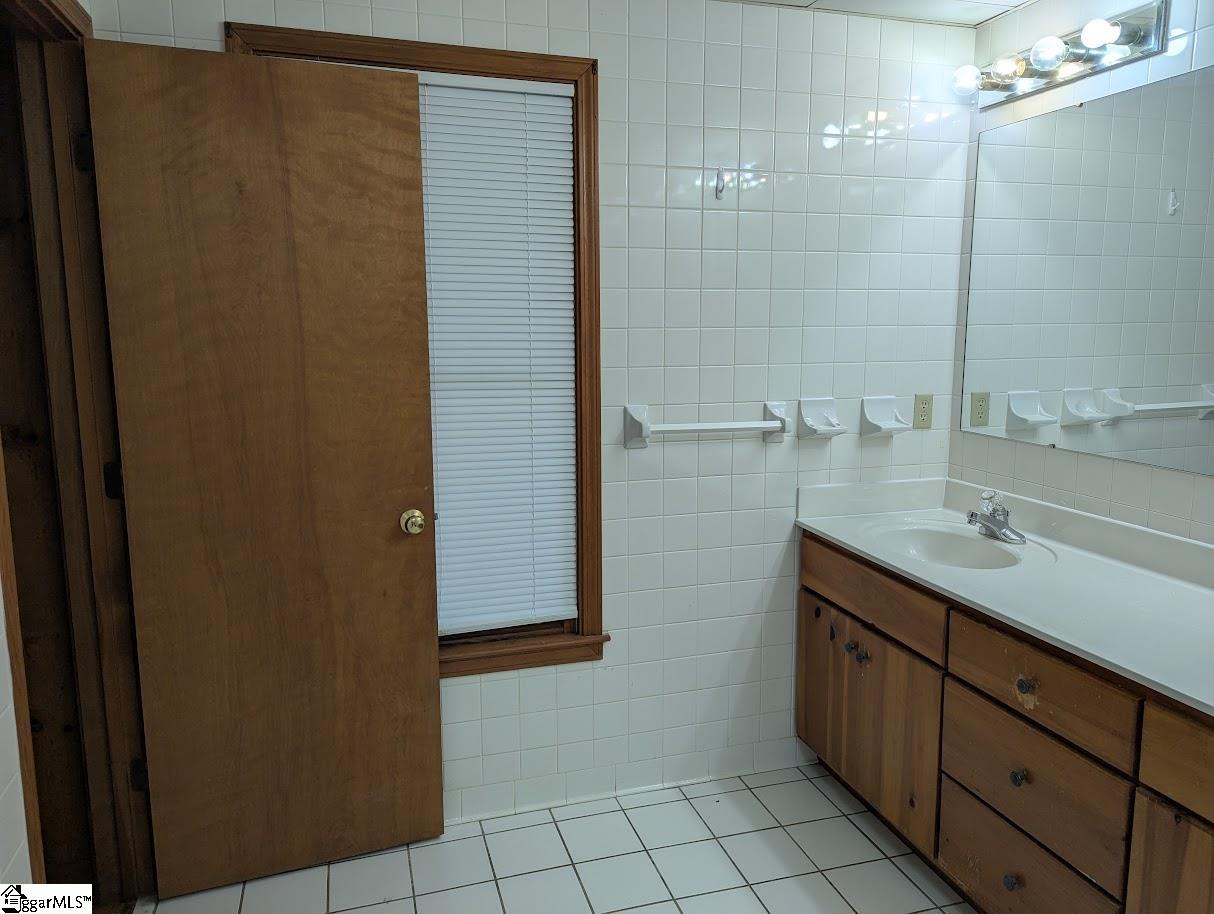 1244 E Butler Road Property Photo 16