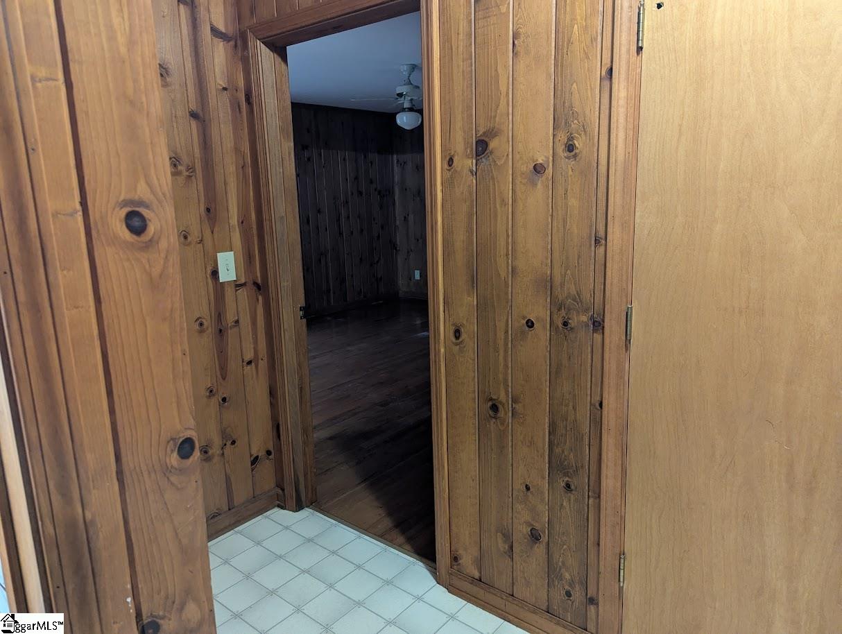 1244 E Butler Road Property Photo 20