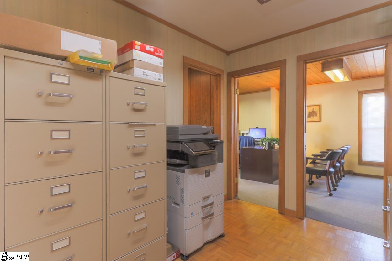 113 Court Street Property Photo 7