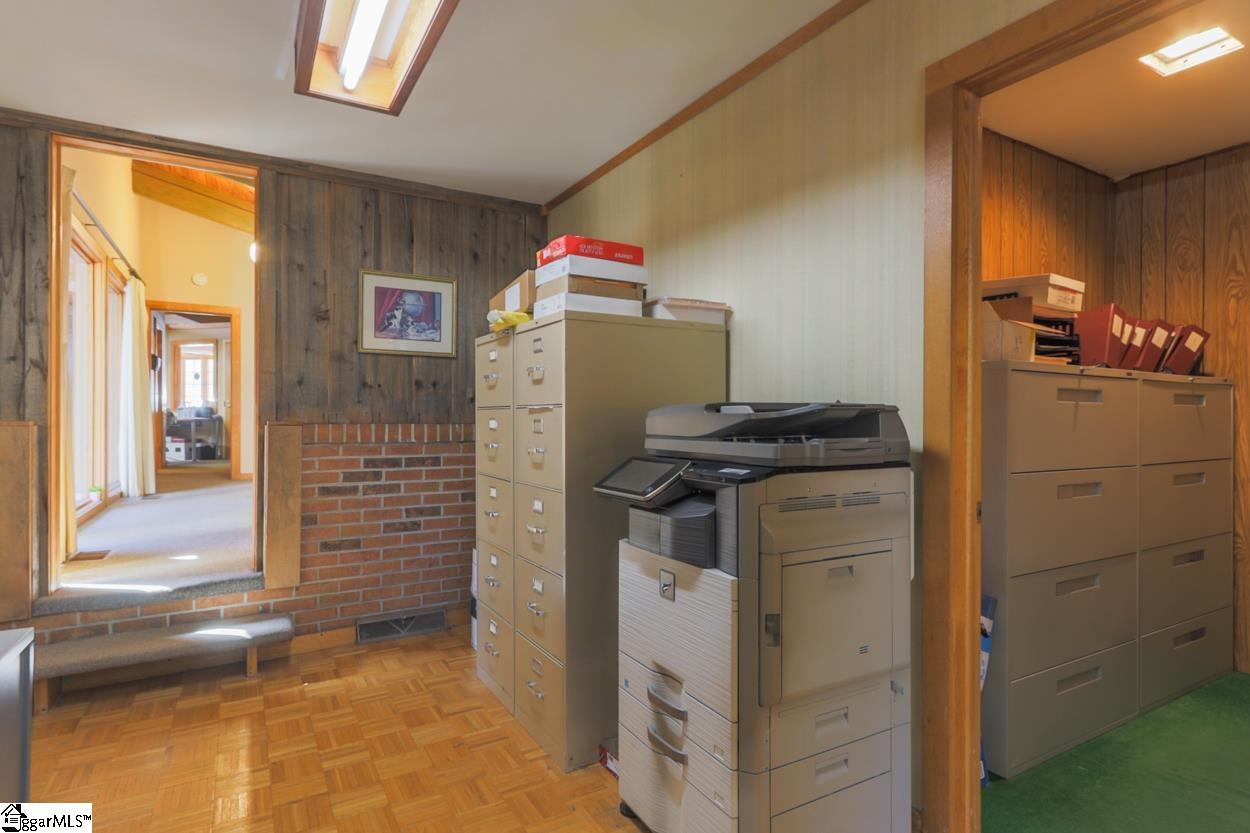 113 Court Street Property Photo 8
