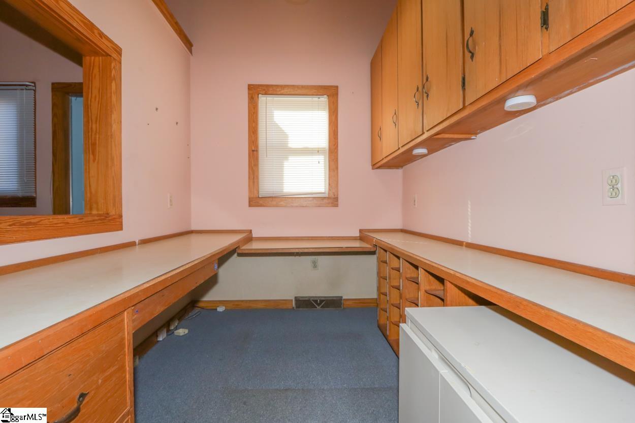113 Court Street Property Photo 17