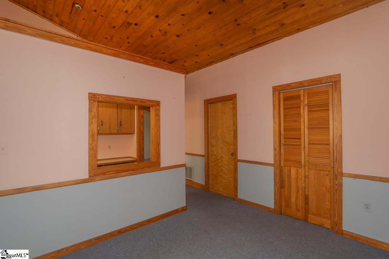 113 Court Street Property Photo 18