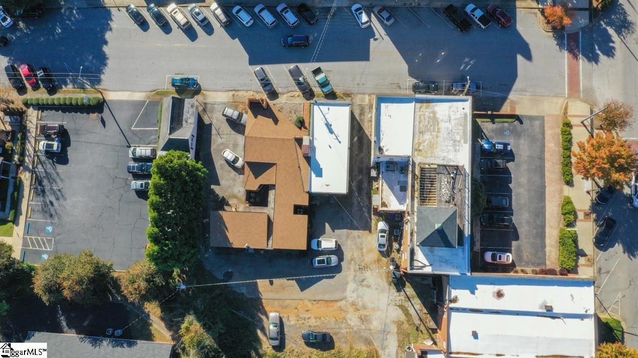 113 Court Street Property Photo 19