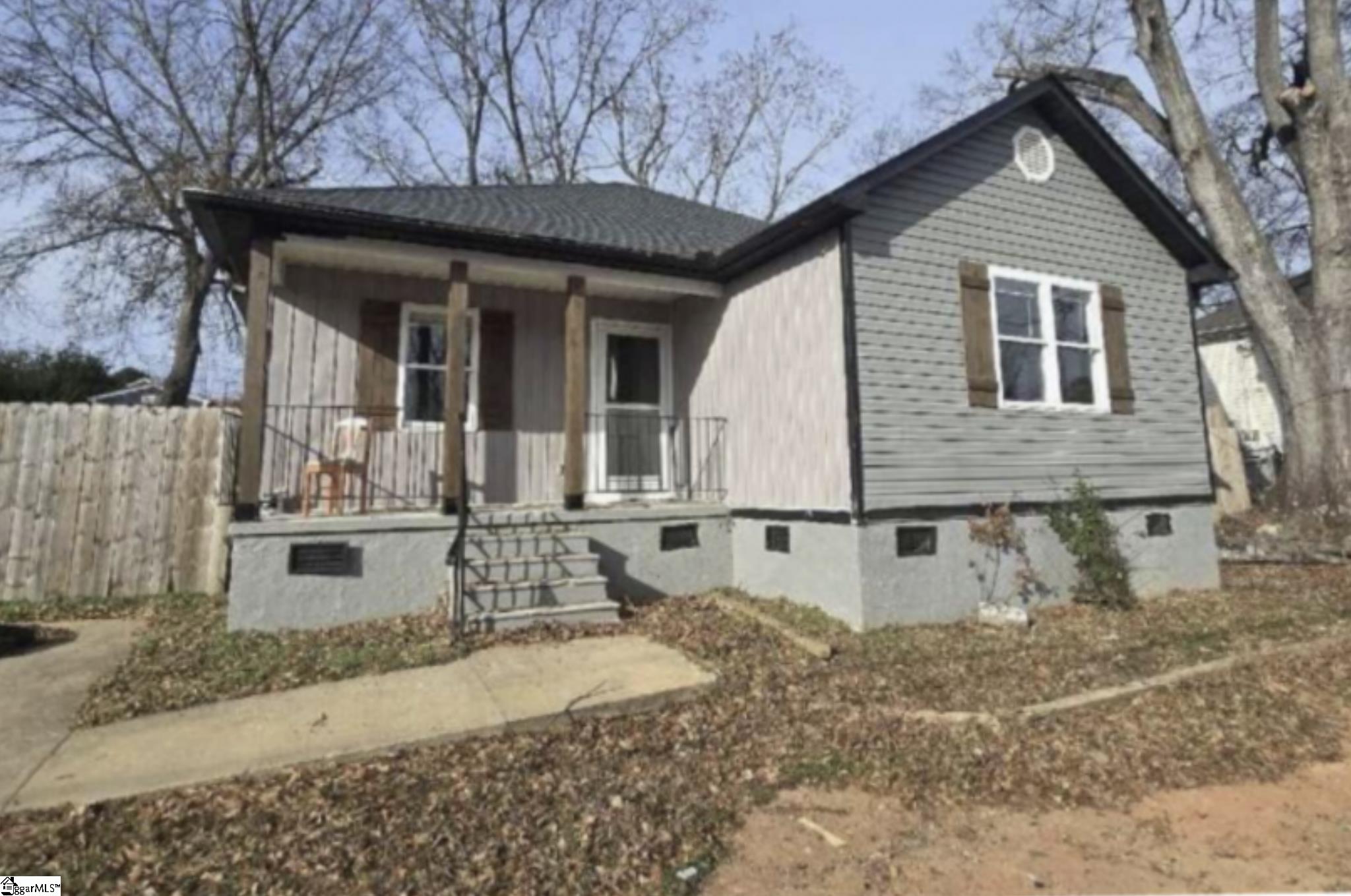 7 4th Street Property Photo 1