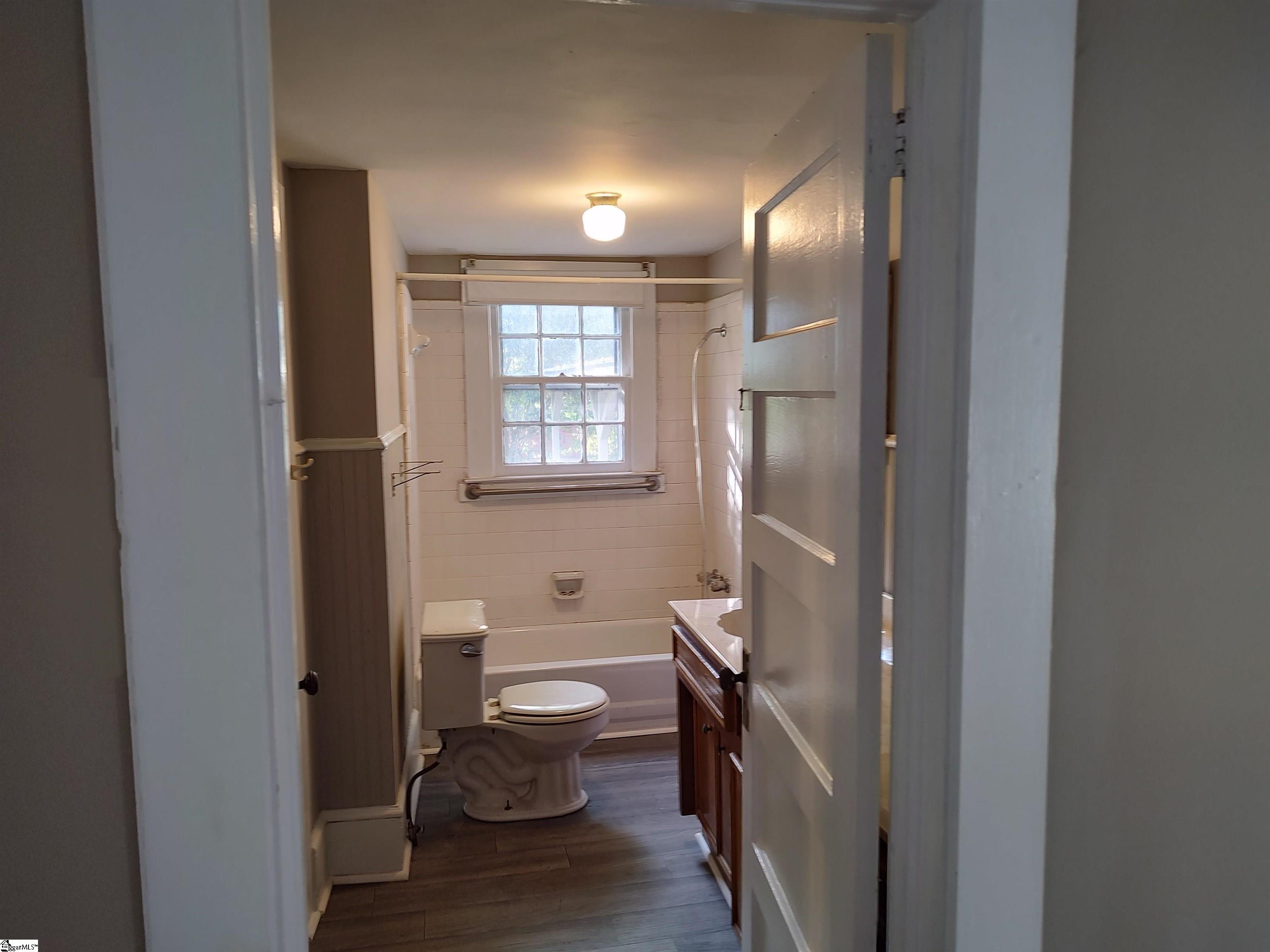 22 4th Avenue Property Photo 8