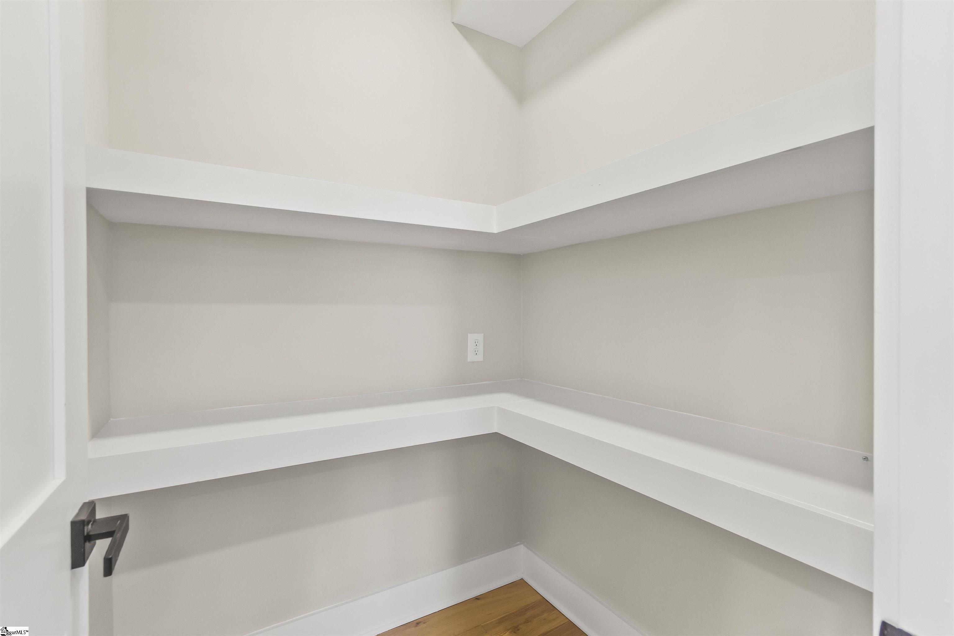 113 Market Bay Court Property Photo 8