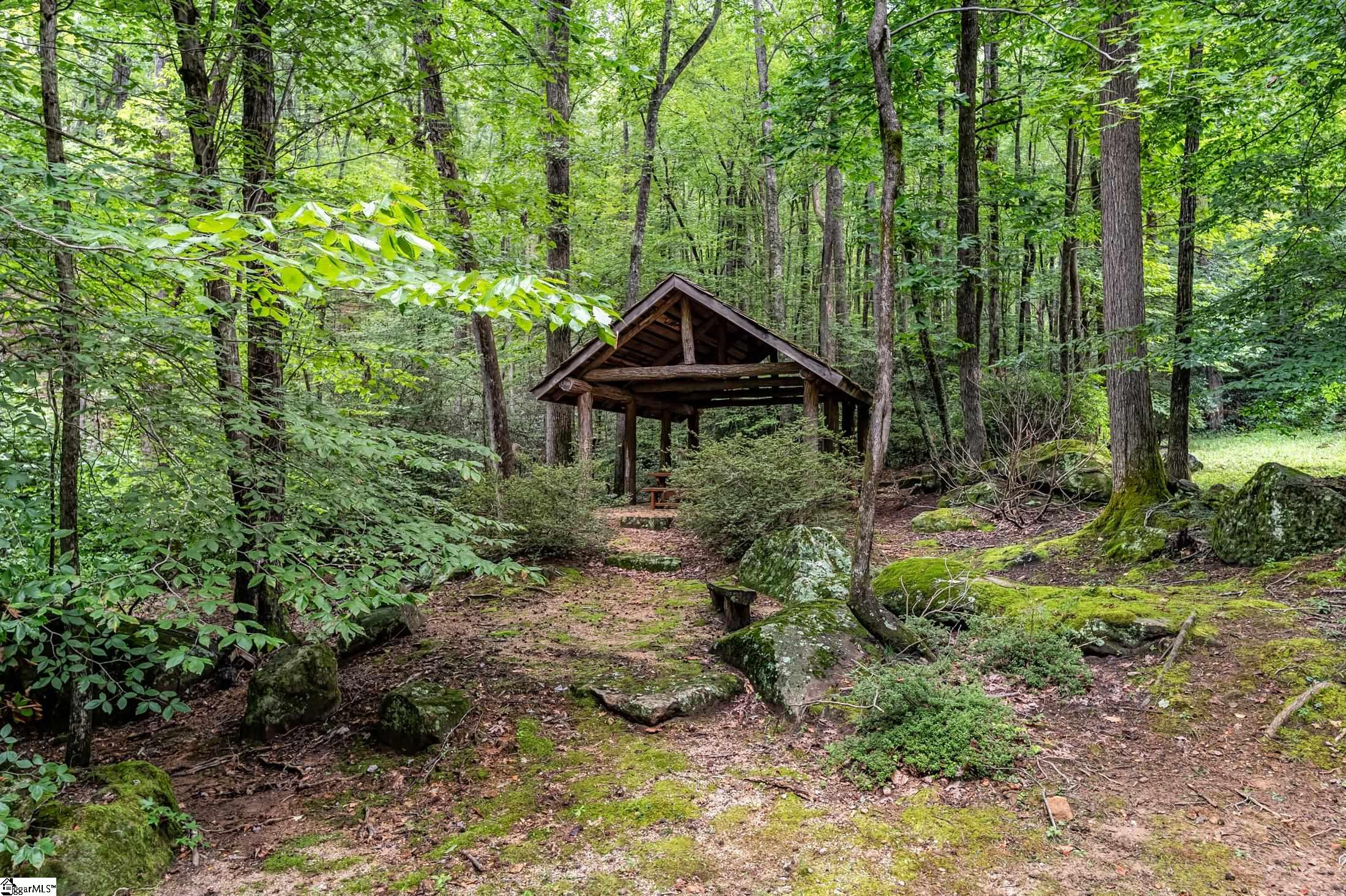 905 Mountain Summit Road Property Photo 23