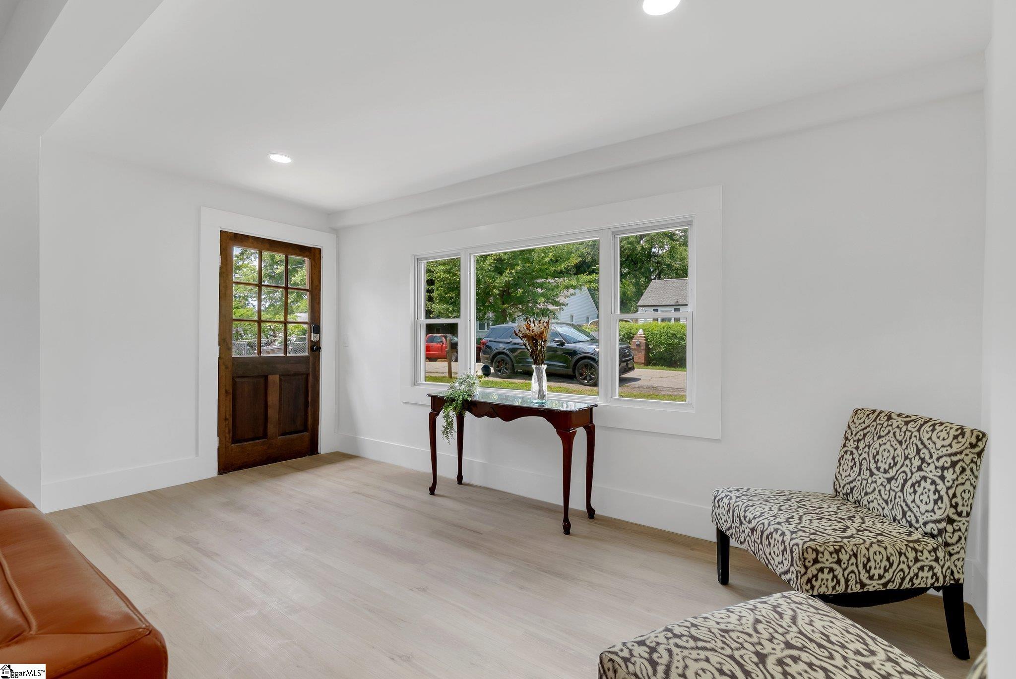 105 Monteith Circle Property Photo 2
