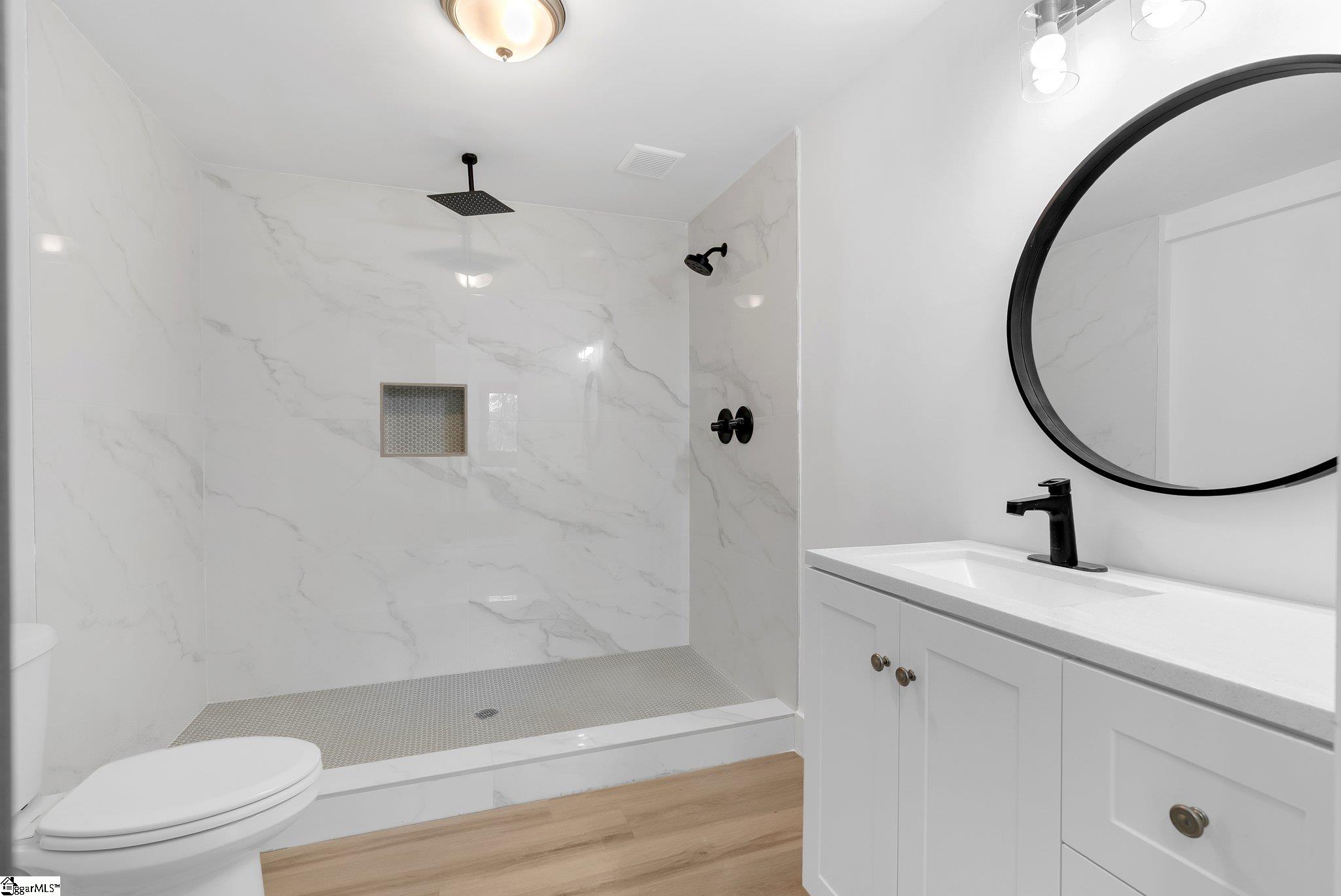105 Monteith Circle Property Photo 8