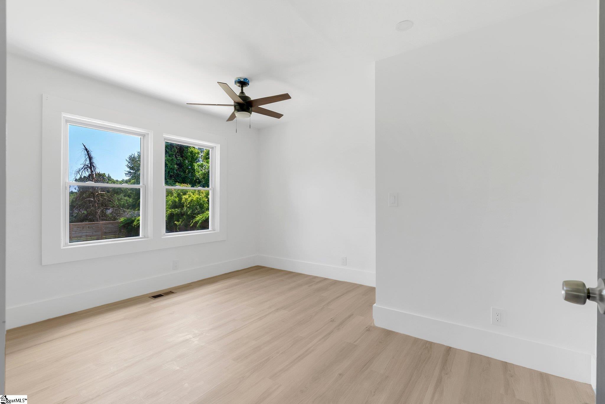 105 Monteith Circle Property Photo 12
