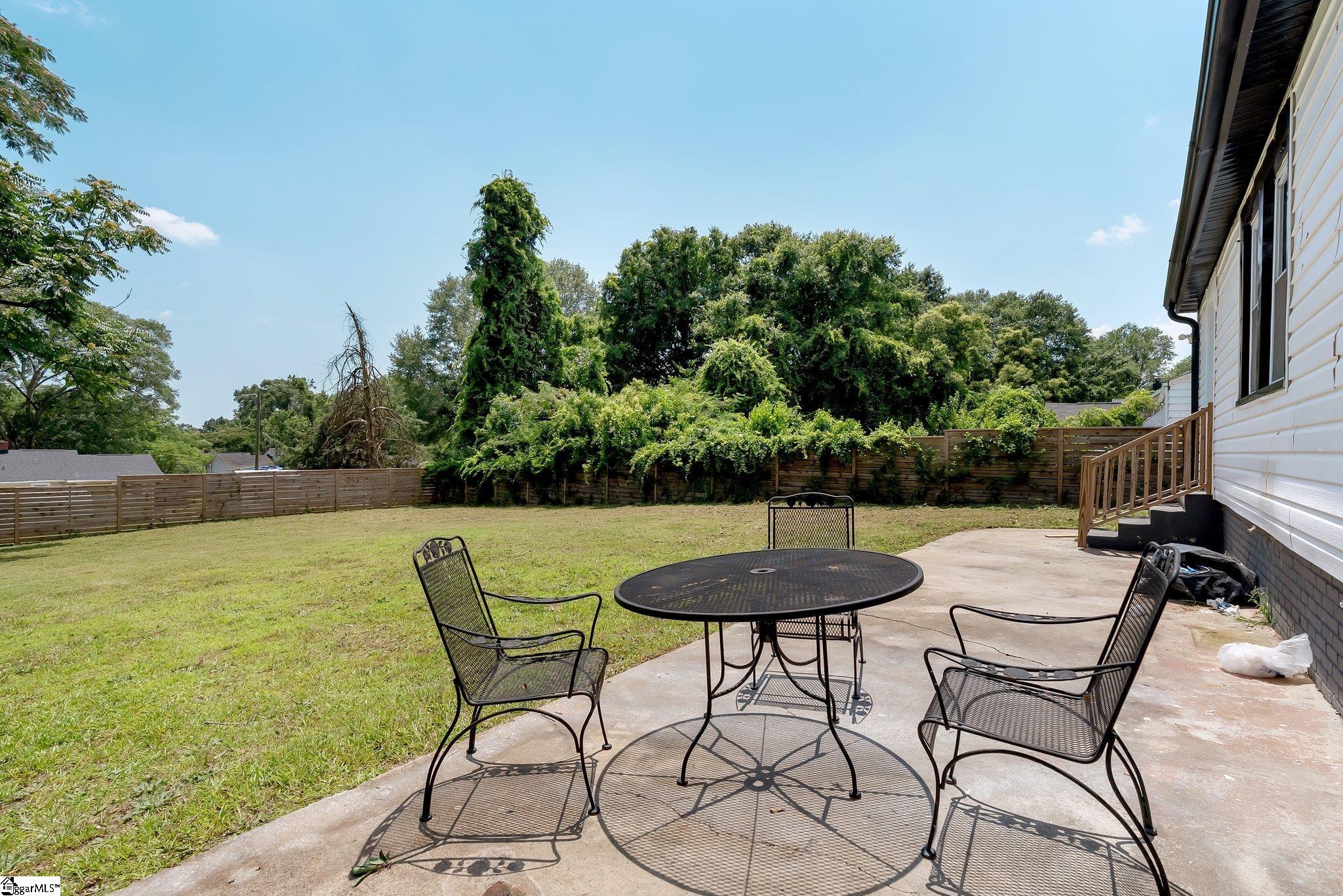 105 Monteith Circle Property Photo 14