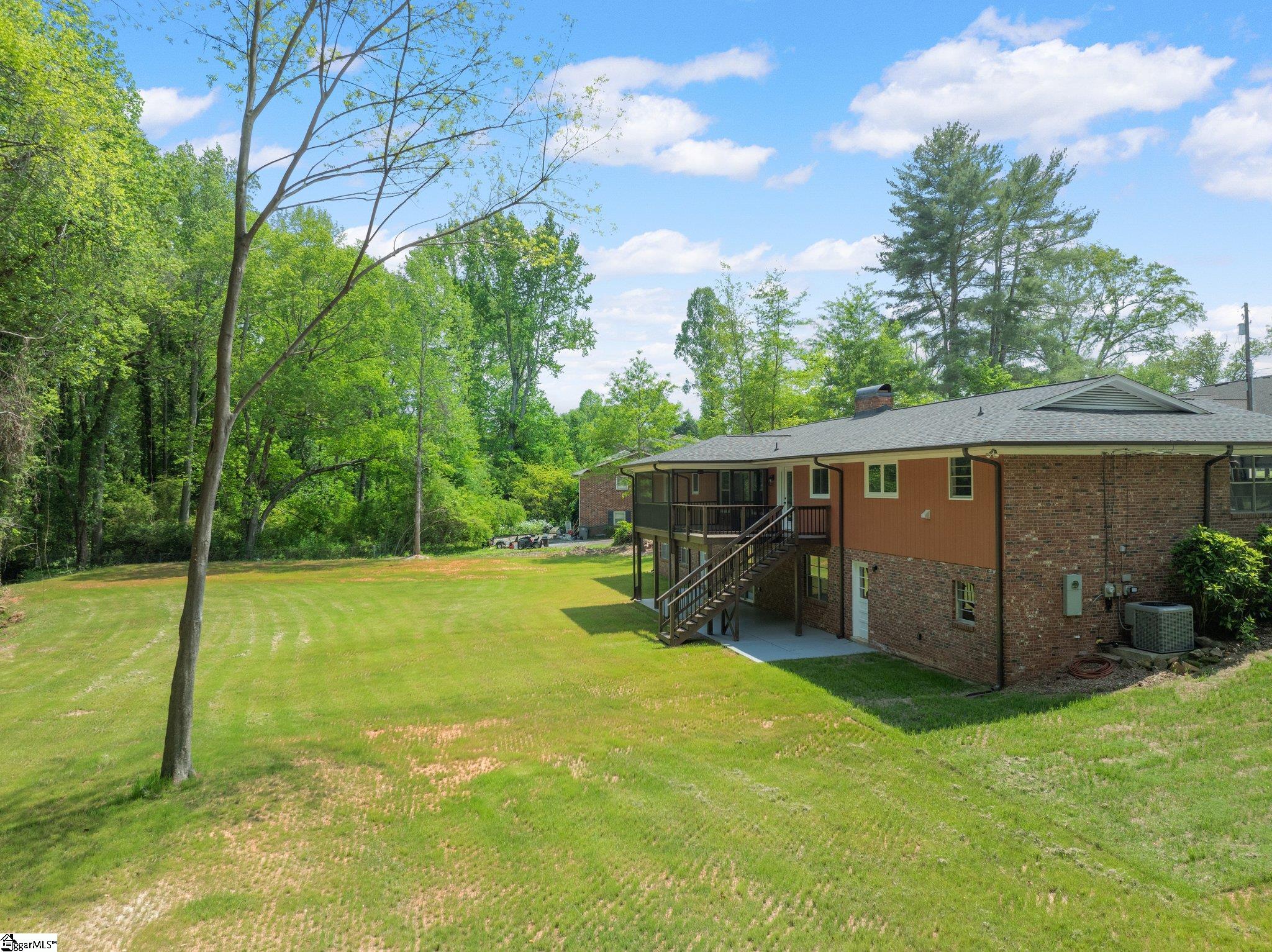 102 Ramblewood Lane Property Photo 35