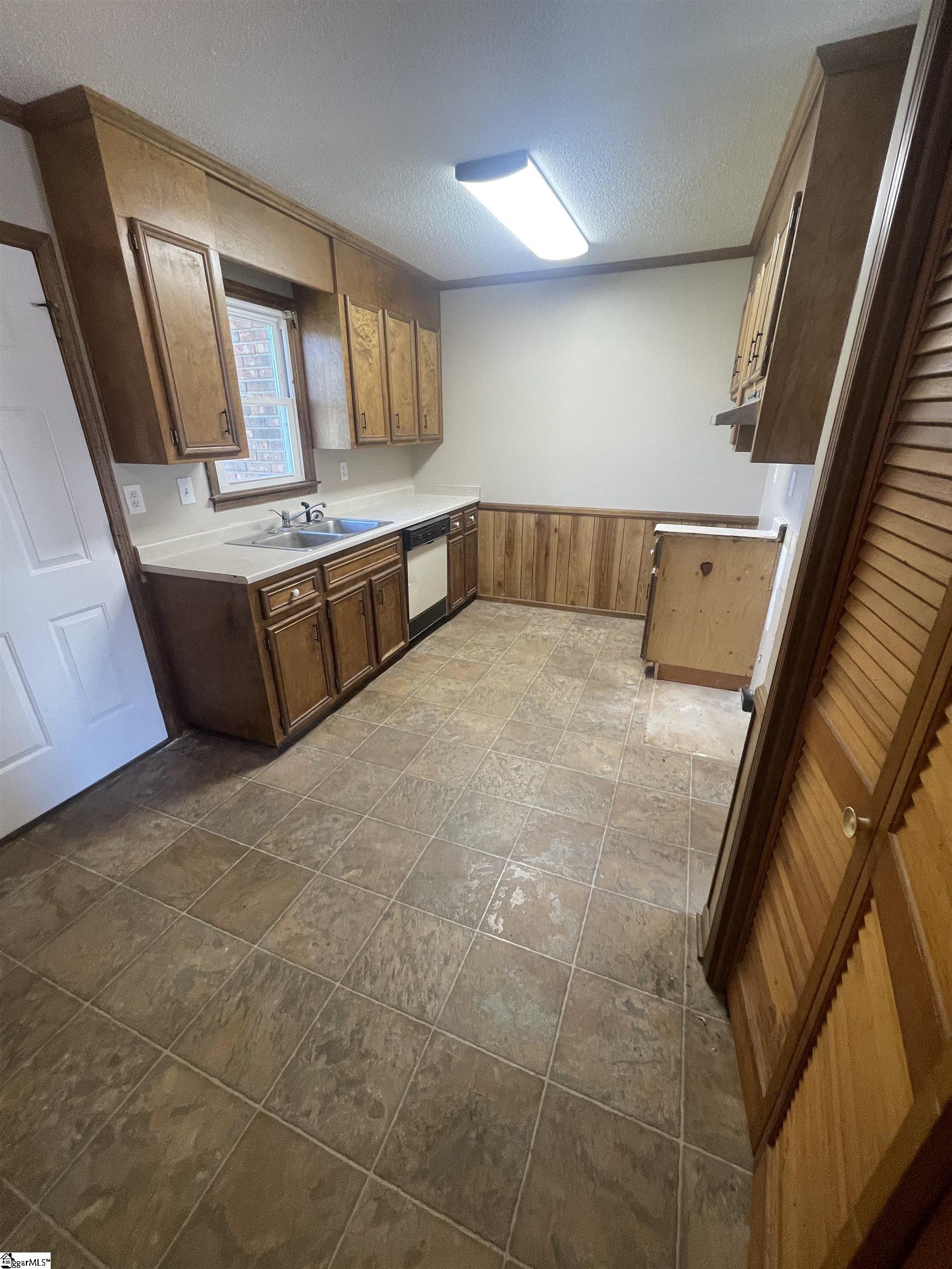 120 & 122 New Prospect Church Road Property Photo 7