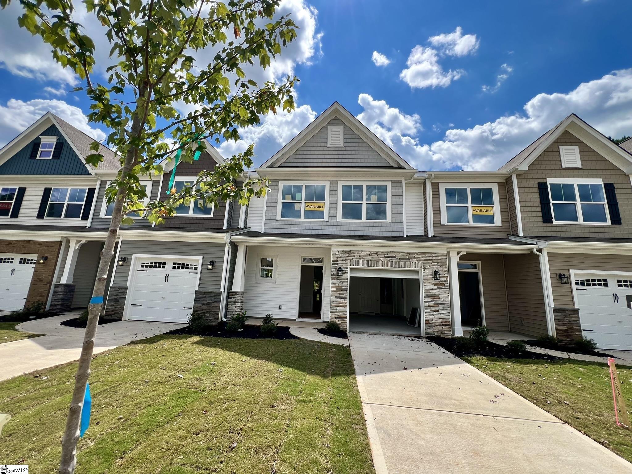405 Wallen Court Property Photo