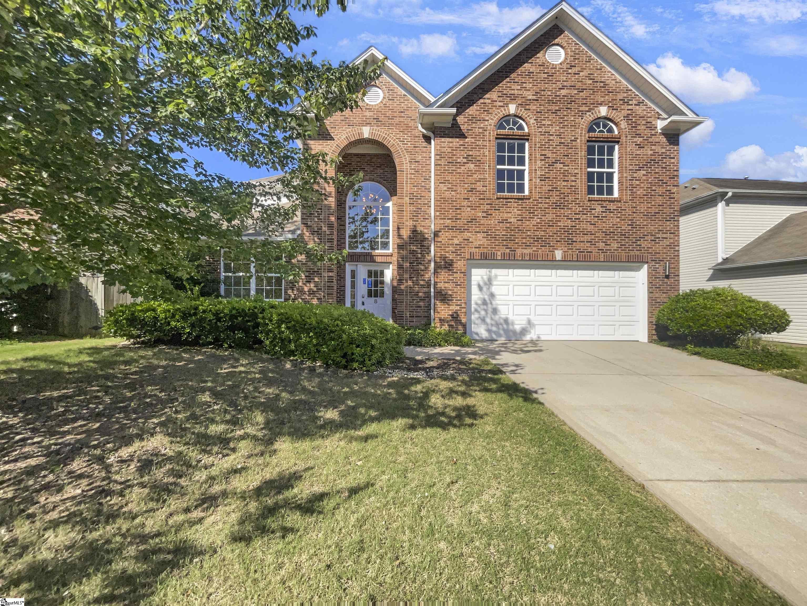 8 Old Tree Court Property Photo
