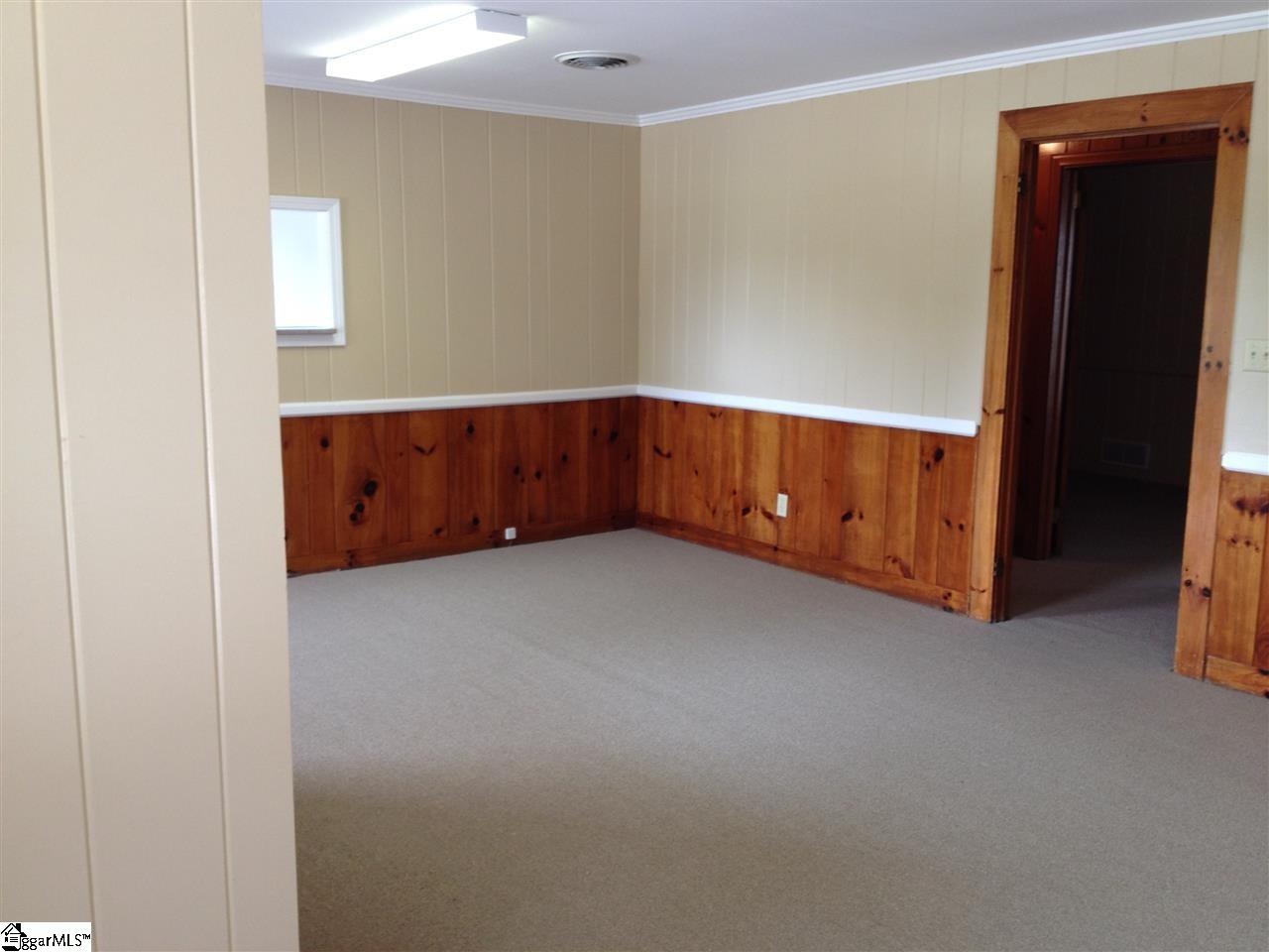 203 N Hamilton Street Property Photo 6