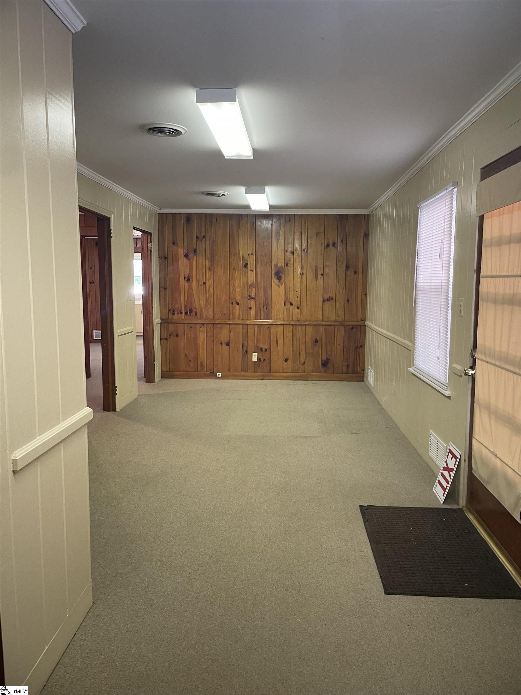 203 N Hamilton Street Property Photo 8