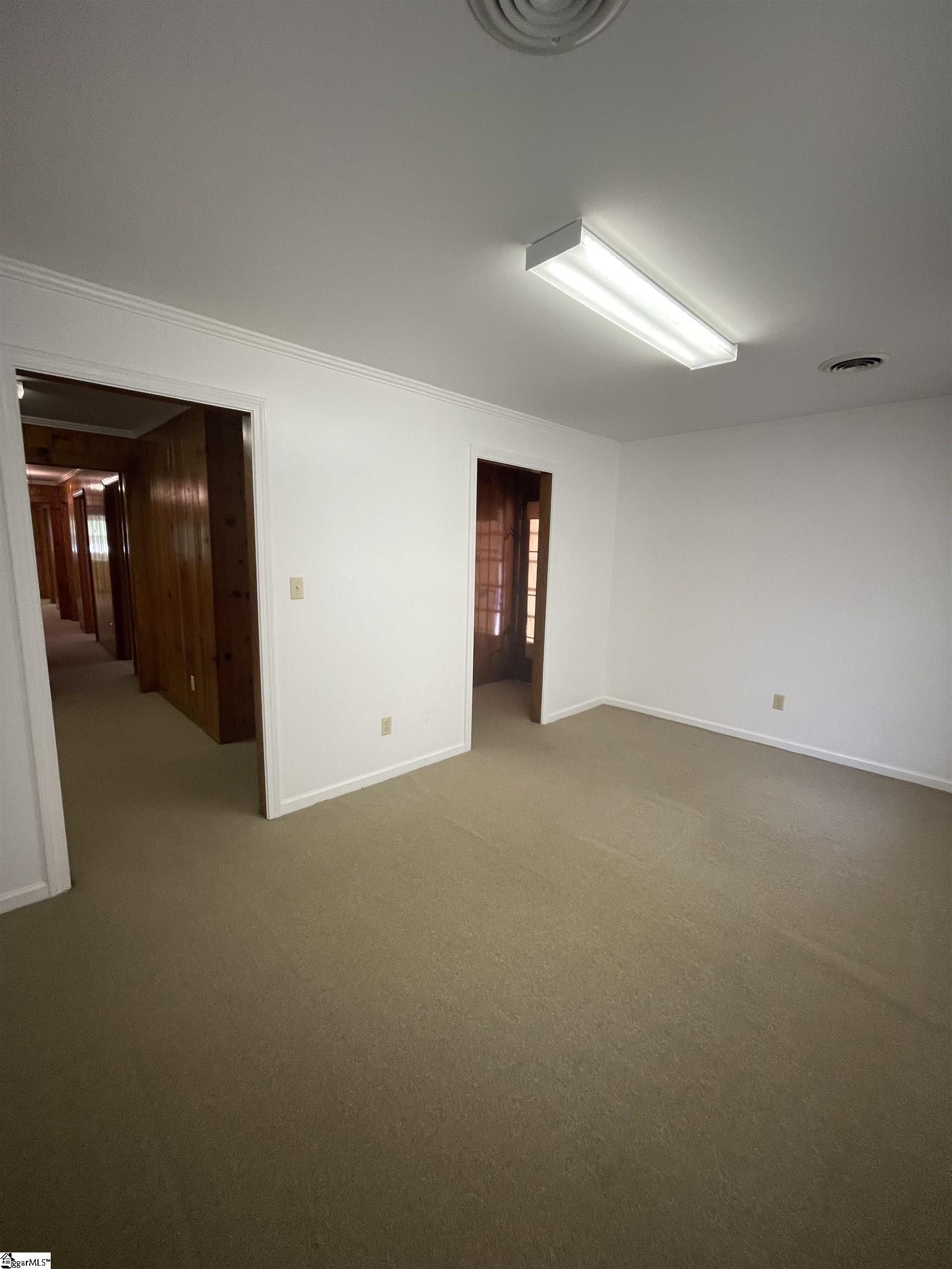 203 N Hamilton Street Property Photo 10