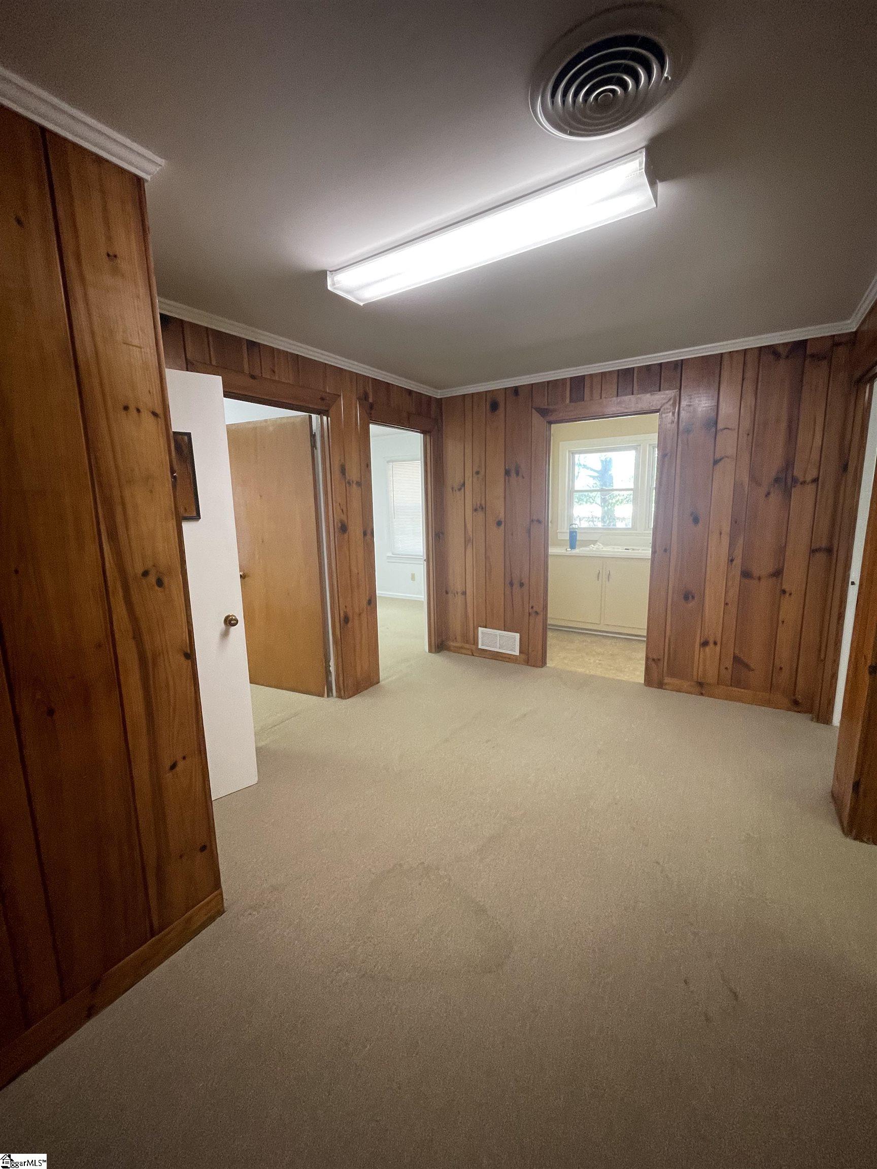 203 N Hamilton Street Property Photo 12