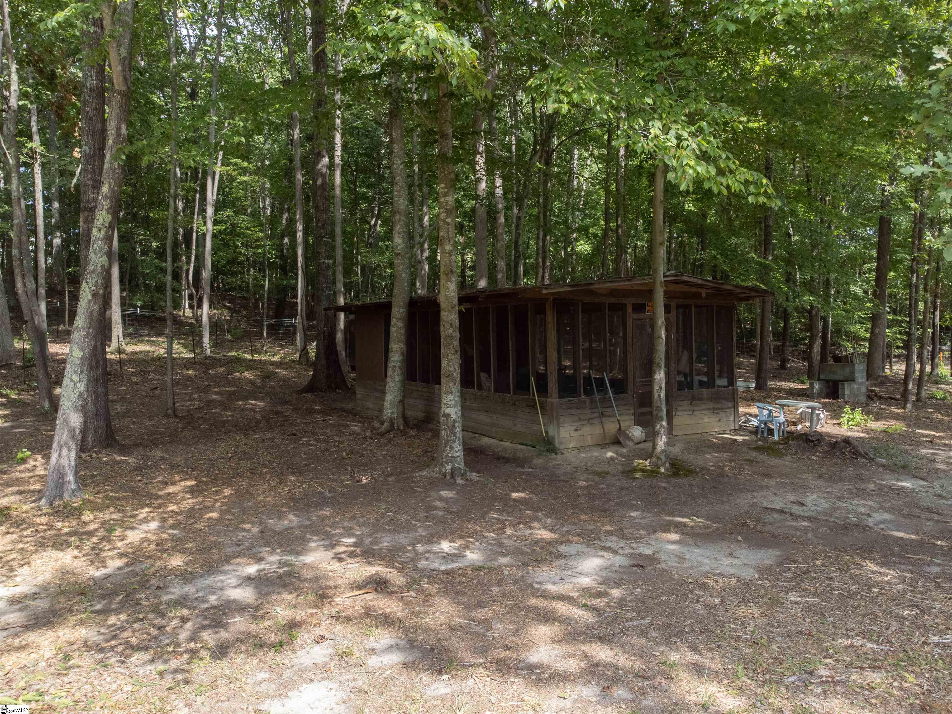 563 Compton Road Property Photo 11